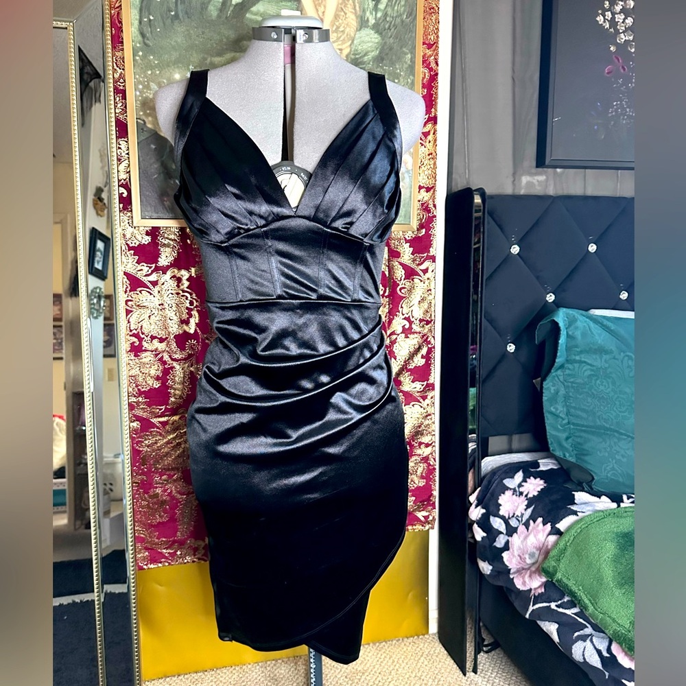 Retro Inspired Black Dress